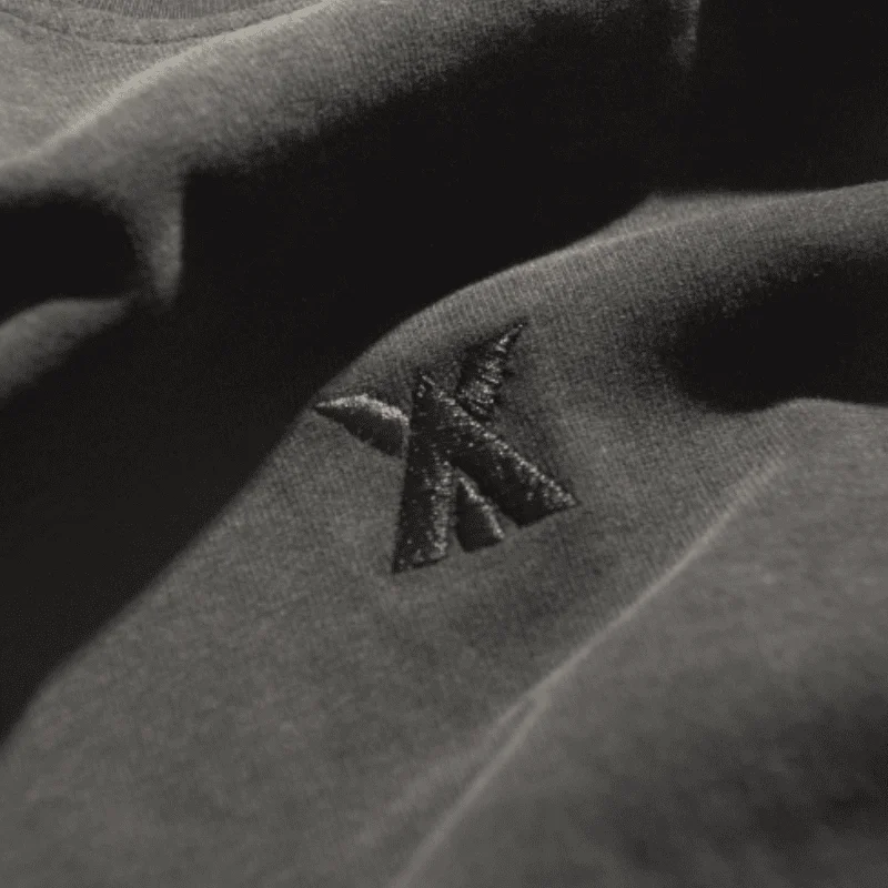 detail Analogy Black Tee "Pharos" - Analogy Studios - Edropit